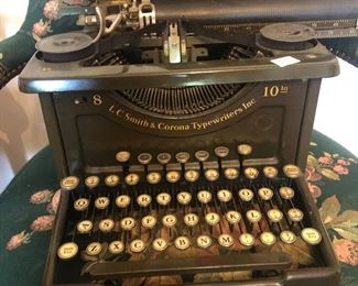 LC Smith & Corona typewriter