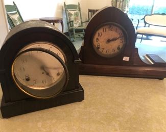 Antique mate clocks