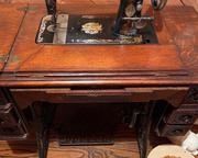 wantique singer treadle sewing machine2001 t