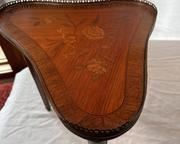 wflower themed side table1831 t