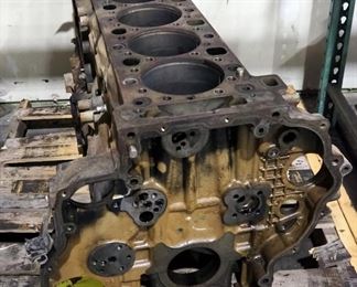 Diesel Engine 6-Cylinder Straight Block, Unknown Make, Model A4720110011, 24"x46"x27"