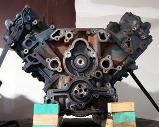 V8 Diesel Engine, Unknown Make, Model, And Condition