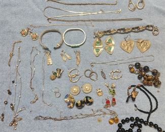 Some 14k gold, sterling and vintage costume jewelry