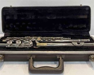 Bundy Selmer Flute With Hard Case