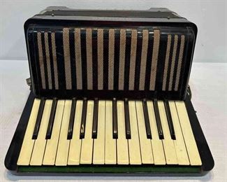 Hohner Student II Accordion 