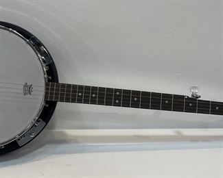 Morgan Monroe Bean Blossom Banjo With Case
