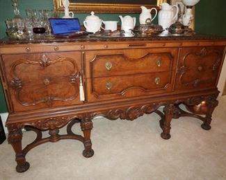 Berkey and Gay dining room buffet