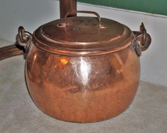 Copper pot