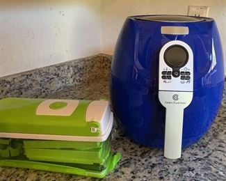 Air fryer and mandolin