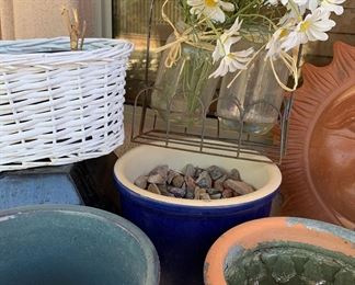 Outdoor planting pots