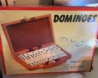 Vintage dominoes set