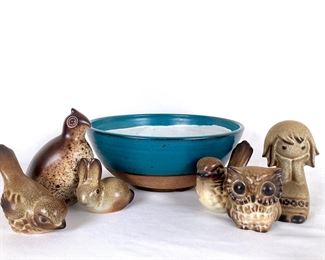 LIST513 MidCentury Modern Pottery By Howard Pierce And Others