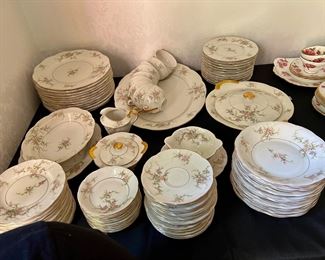 Roselinde Theodore Haviland China 