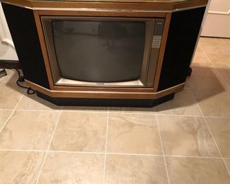 VINTAGE TV