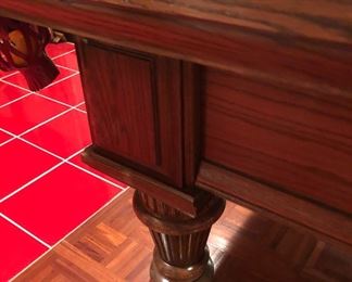 POOL TABLE