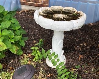BIRDBATH