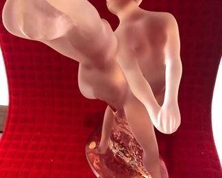 OTHER SIDE OF LALIQUE