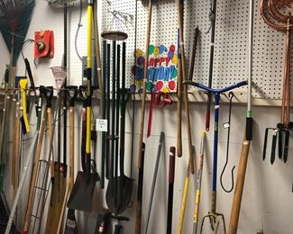 MANY YARD TOOLS