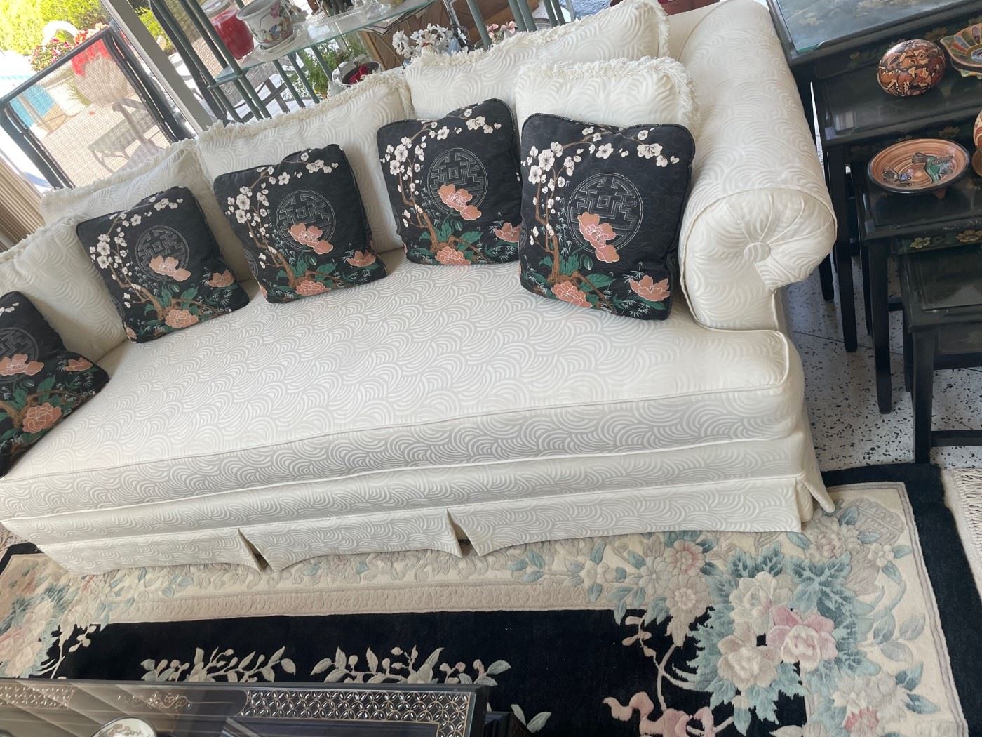 Babylon Village NY Large Collectables items,... starts on 7/16/2023