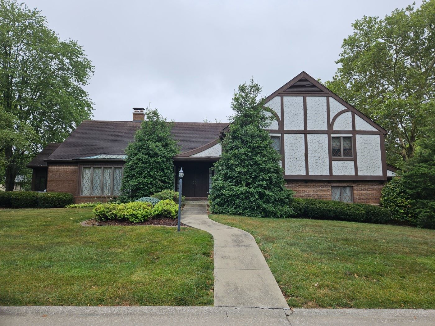 Estate Sale by Busy B's in Belleville, IL starts on 7/29/2023