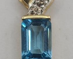 14k Gold Pendant with Topaz and Diamonds
