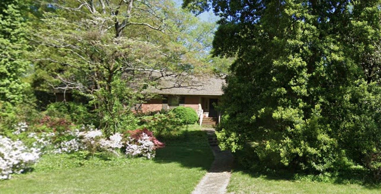 Starmount Downsizing in Greensboro, NC starts on 8/19/2023