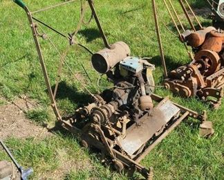 ANTIQUE PUSH MOWER