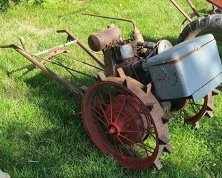 STEEL WHEEL WALK BEHIND BRIGGS MODEL N MOTOR