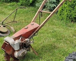 1 OF 12 GRAVELY MODEL D MADE IN ENGLAND