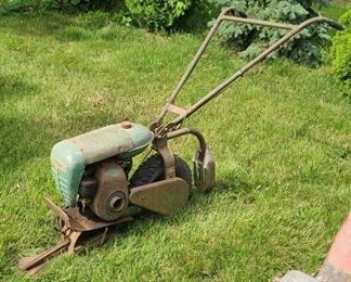 BOLENS TYPE 10CB01 GARDEN TRACTOR