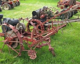 SHAW DU-ALL STEEL WHEEL WALK BEHIND TRACTOR