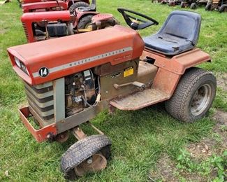 MASSEY FERGUSON MF-14 GARDEN TRACTOR
