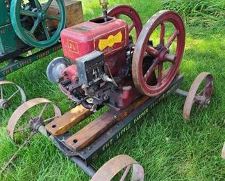ECONOMY 2.25 HP HIT & MISS ENGINE ON CART