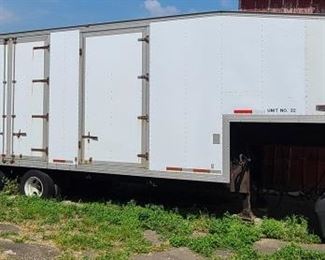 1993 MAC LANDER 32' ENCLOSED TRAILER
