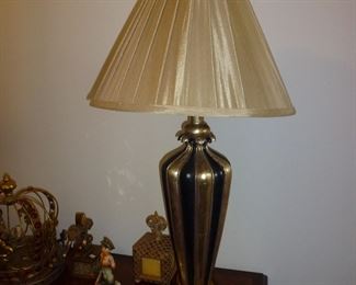 DECORATOR FLOOR LAMP