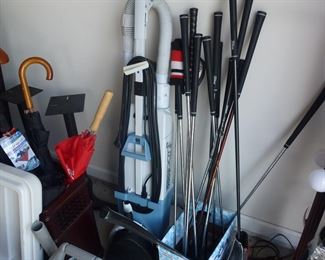 ELECTROLUX VACUUME CLEANER 