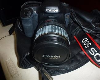 CANON EOS CAMERA