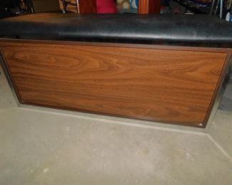 BACK OF SHOE BENCH