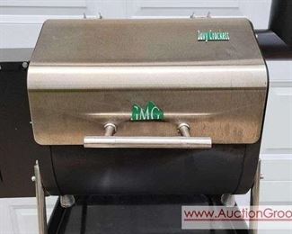 3 Green Mountain Grills Davy Crockett