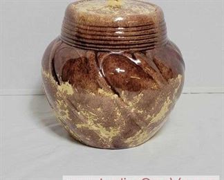 11 Vintage Gonder Pottery