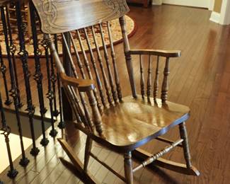 ROCKING CHAIR