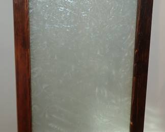 GLUE CHIP WALL HANGING