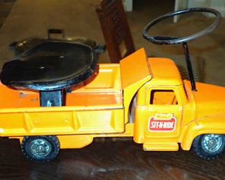 SIT - N - RIDE TRUCK