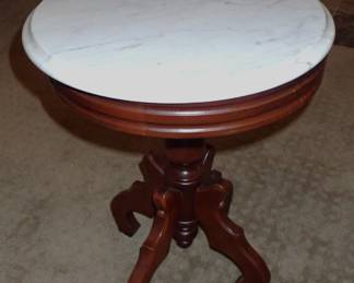 SM ROUND TABLE WITH MARBLE TOP