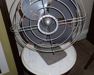 VINTAGE FAN