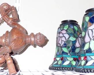 STAINED GLASS LAMPS