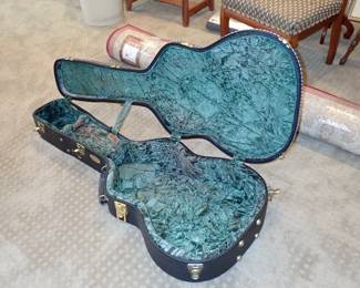 GUITAR CASE