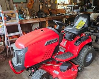 SNAPPER RIDING MOWER