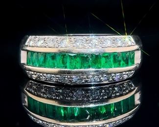 Emerald and Diamond Ring in Gold