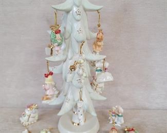 Lenox Grinch Christmas tree